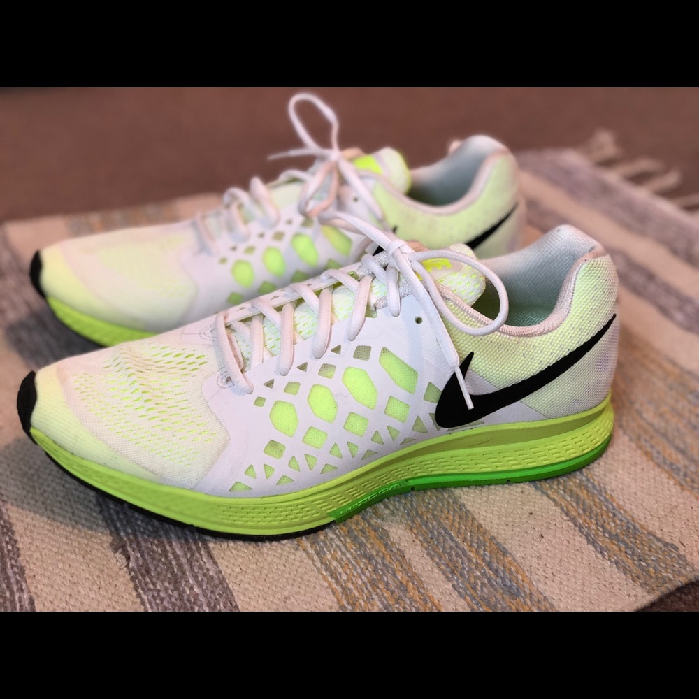 Nike Pegasus 31 Running/Athletic Shoes
